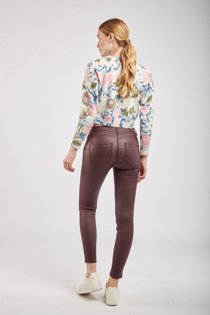 Wine coated push up jeans